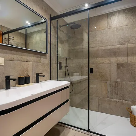 Casa Palace - 95sqm Pool&kids Playground Kaštela