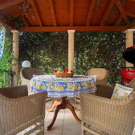 Casa Palace - 95sqm Pool&kids Playground Kaštela