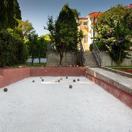 Casa Palace - 95sqm Pool&kids Playground Villa *